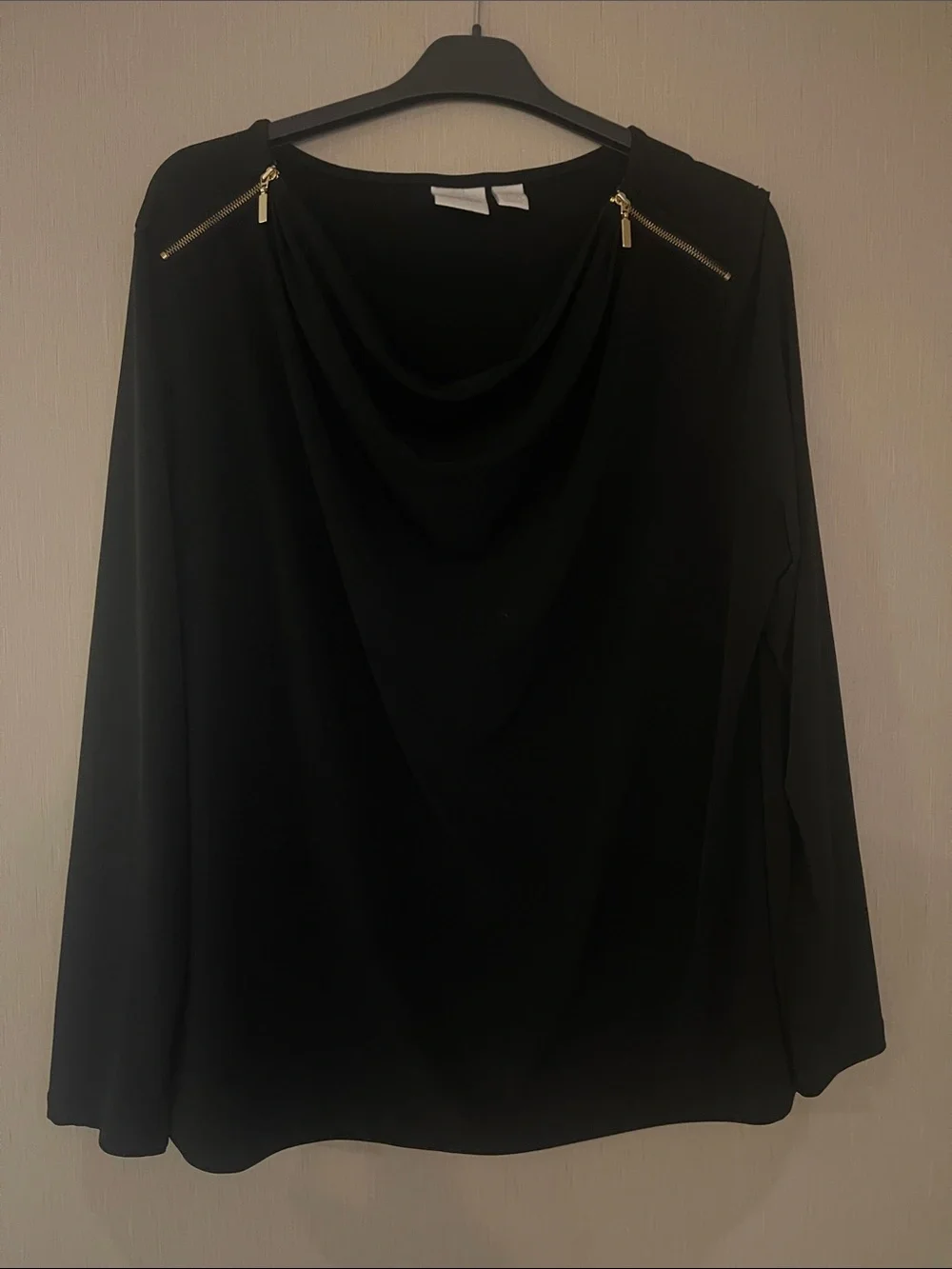Chicos sz 2 large Women's Black Drape Neck Top with Gold Zipper Accents